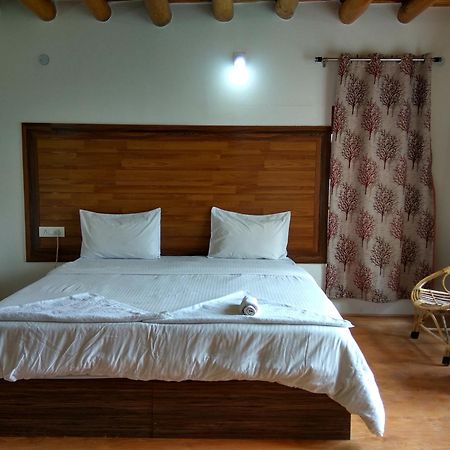 Shaolin Ladakh Hotel Лех Екстериор снимка