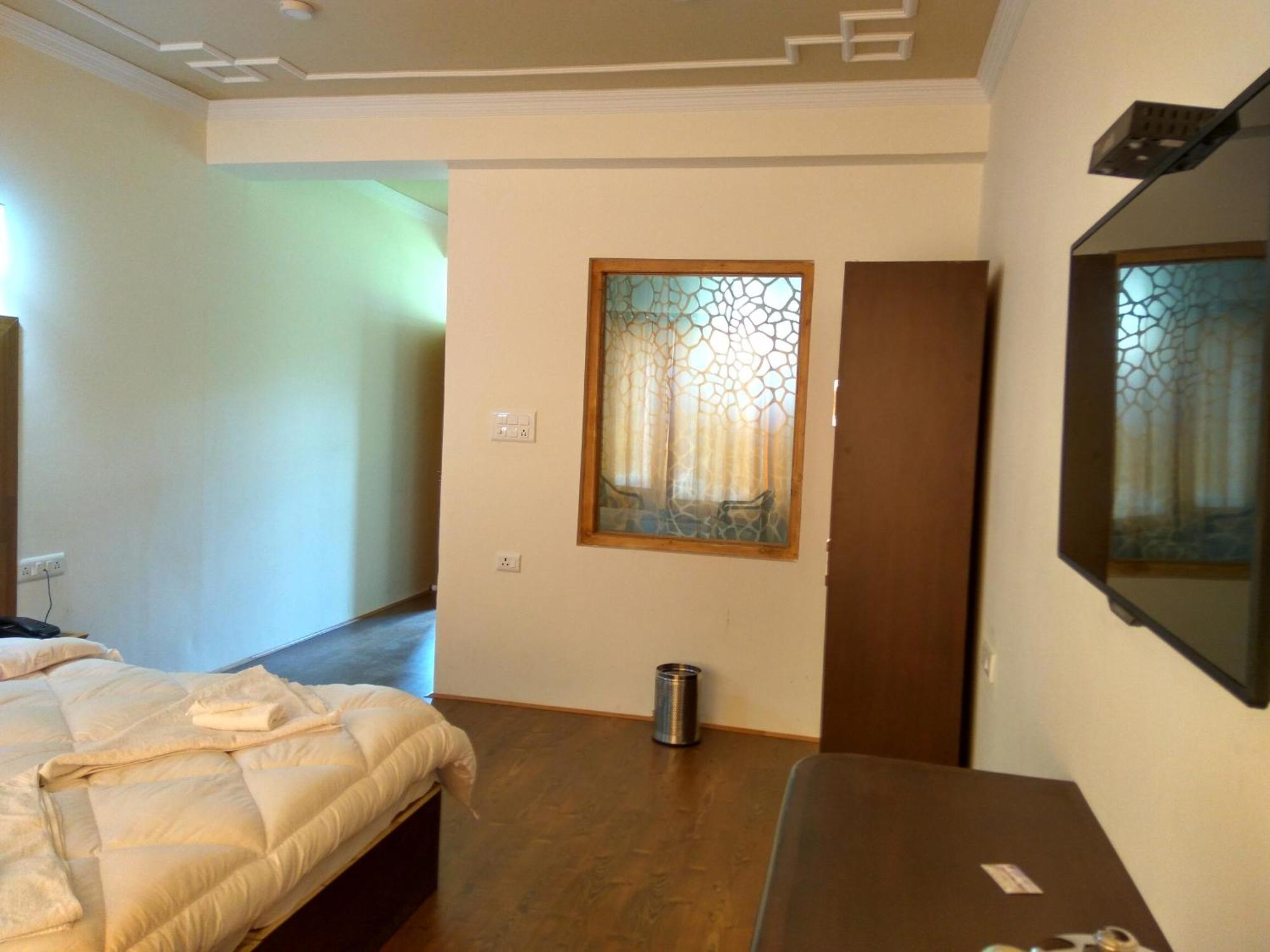 Shaolin Ladakh Hotel Лех Екстериор снимка