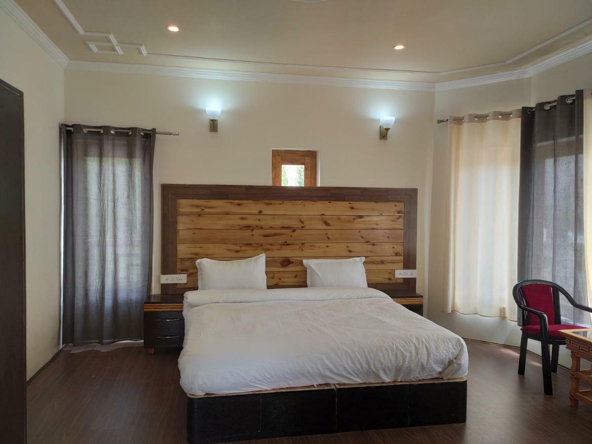 Shaolin Ladakh Hotel Лех Екстериор снимка